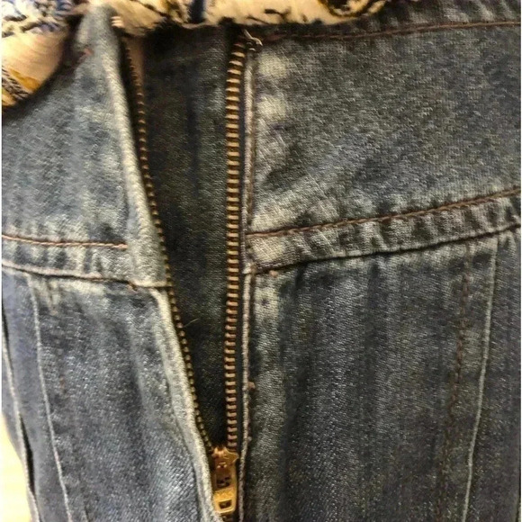 LIZ CLAIBORNE Denim Zip Side Pleated Skirt - Picture 4 of 6